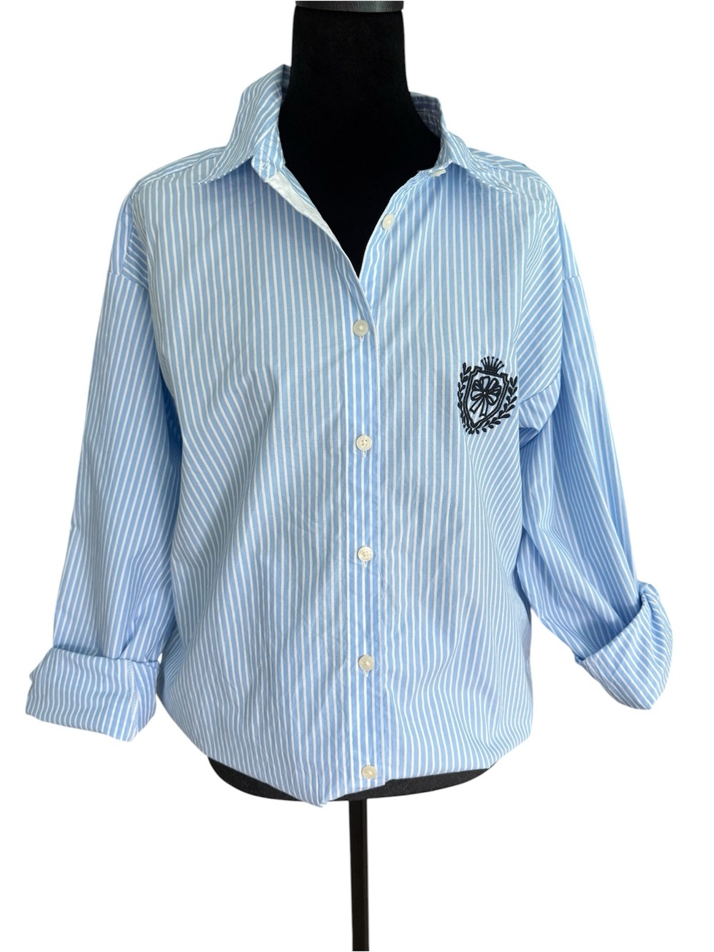 LOFT Women’s Light Blue & White Striped Button-Down Shirt. Size M.